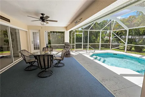 632 Dempsey Avenue Sebastian FL 32958