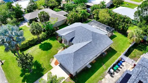 632 Dempsey Avenue Sebastian FL 32958