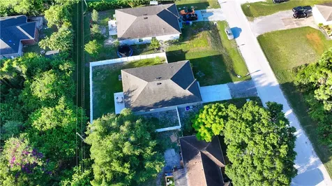 8646 102nd Avenue Vero Beach FL 32967