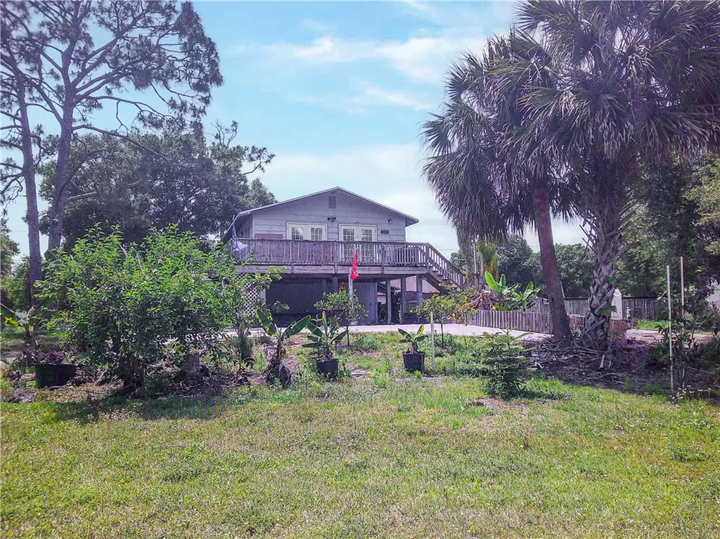 8115 105th Avenue Vero Beach FL 32967