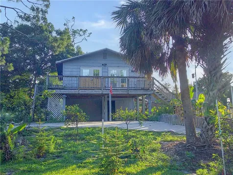 8115 105th Avenue Vero Beach FL 32967