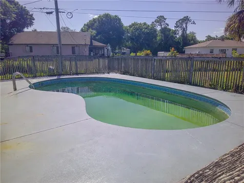 8115 105th Avenue Vero Beach FL 32967
