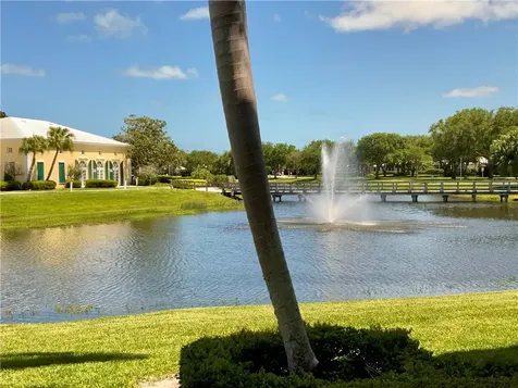 1510 Oak Harbor Boulevard Vero Beach FL 32967