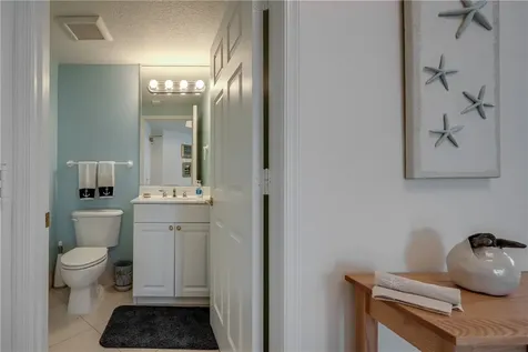 8860 N Sea Oaks Way Vero Beach FL 32963