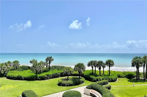 8860 N Sea Oaks Way Vero Beach FL 32963