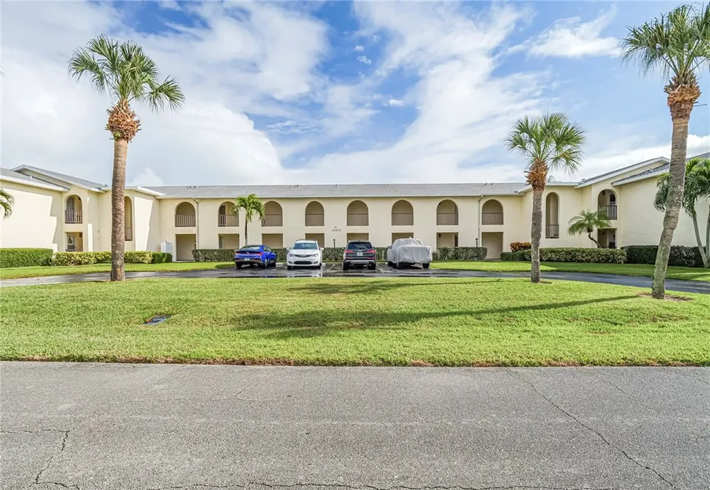 1860 Robalo Drive Vero Beach FL 32960