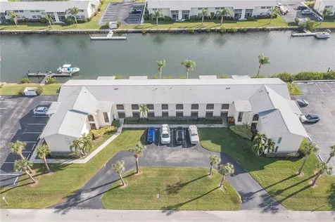 1860 Robalo Drive Vero Beach FL 32960