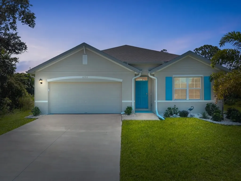 1253 Laconia Street Sebastian FL 32958