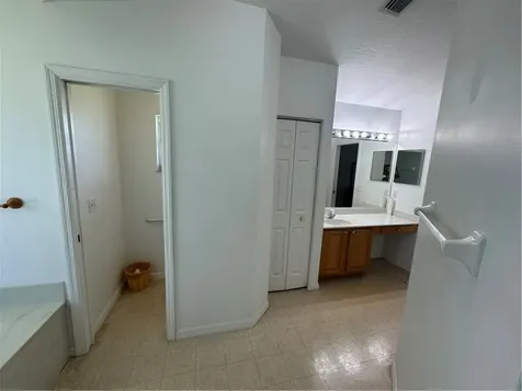 2054 14th Avenue SW Vero Beach FL 32962
