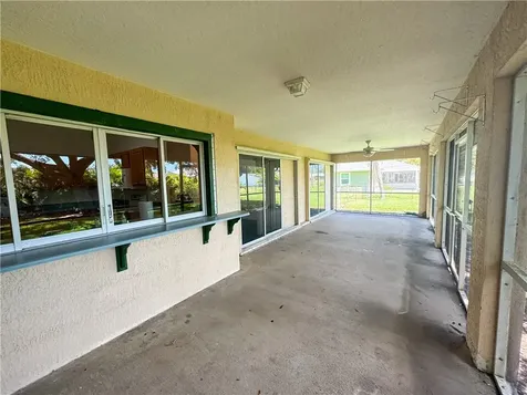 2054 14th Avenue SW Vero Beach FL 32962