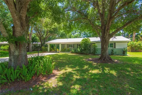 1726 36th Avenue Vero Beach FL 32960