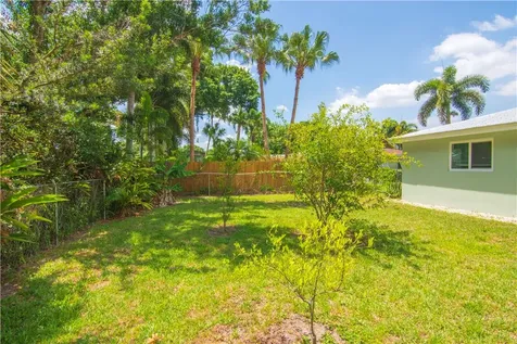 1726 36th Avenue Vero Beach FL 32960