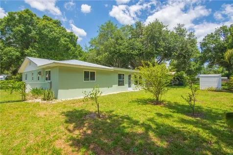 1726 36th Avenue Vero Beach FL 32960