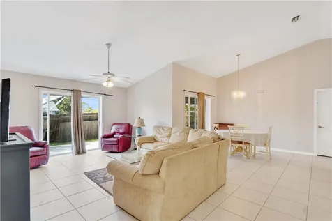 892 Majestic Avenue Sebastian FL 32958