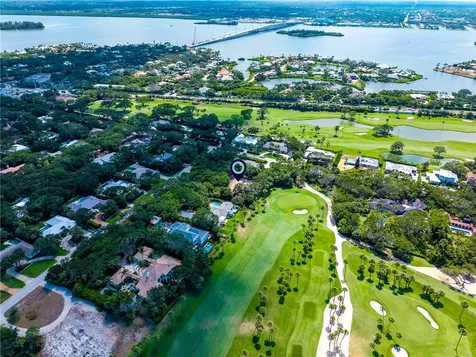 911 Greenway Lane Vero Beach FL 32963