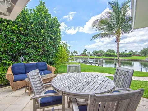11 Sailfish Road Vero Beach FL 32960