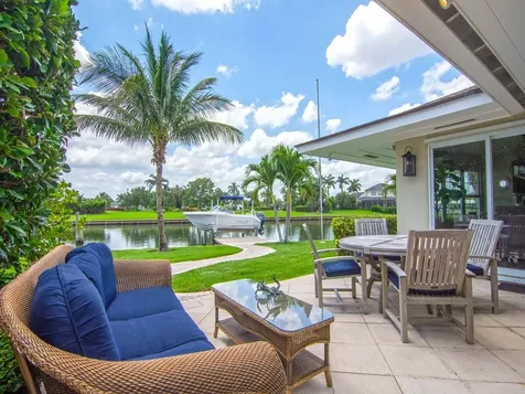 11 Sailfish Road Vero Beach FL 32960