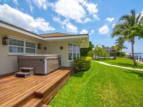11 Sailfish Road Vero Beach FL 32960