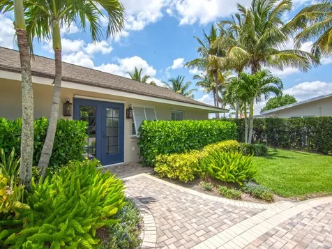 11 Sailfish Road Vero Beach FL 32960