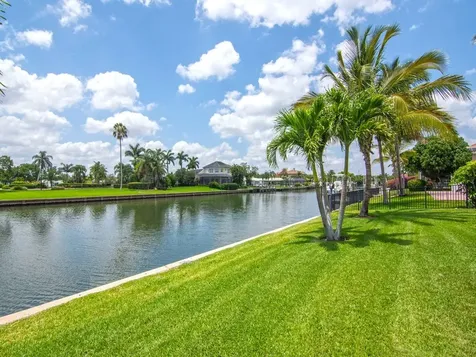11 Sailfish Road Vero Beach FL 32960