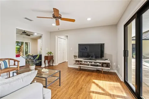 240 44th Terrace SW Vero Beach FL 32968