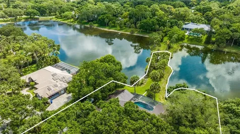 240 44th Terrace SW Vero Beach FL 32968