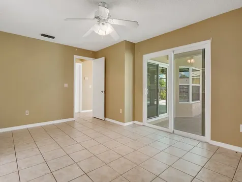 1030 Locust Avenue NW Palm Bay FL 32907
