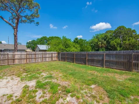 1030 Locust Avenue NW Palm Bay FL 32907