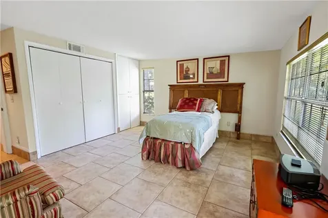 2620 47th Avenue Vero Beach FL 32966