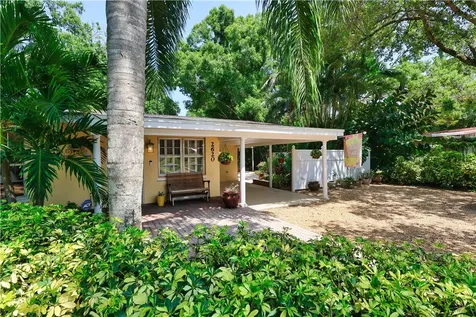 2620 47th Avenue Vero Beach FL 32966