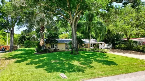 2620 47th Avenue Vero Beach FL 32966