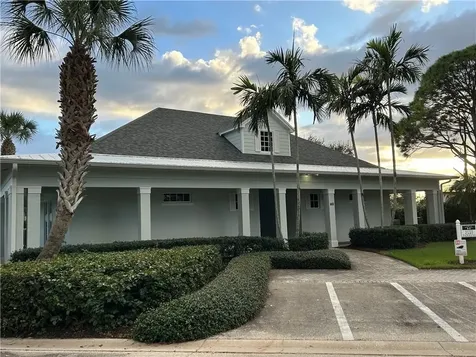 2320 Water Oak Court SW Vero Beach FL 32962