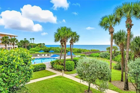 8866 N Sea Oaks Way Vero Beach FL 32963