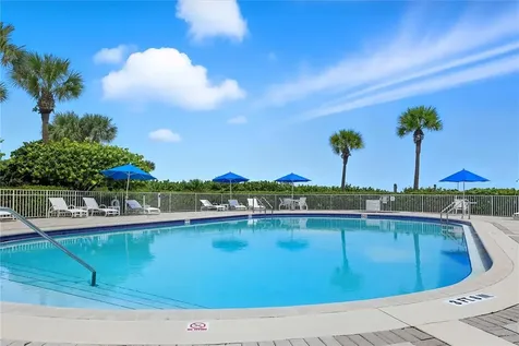 8866 N Sea Oaks Way Vero Beach FL 32963