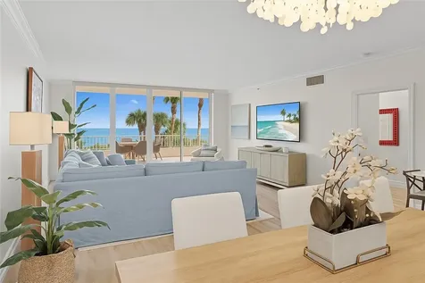 8866 N Sea Oaks Way Vero Beach FL 32963