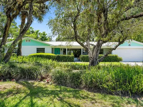 1615 36th Avenue Vero Beach FL 32960