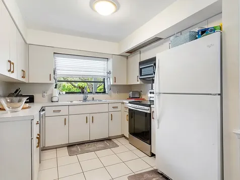 1615 36th Avenue Vero Beach FL 32960