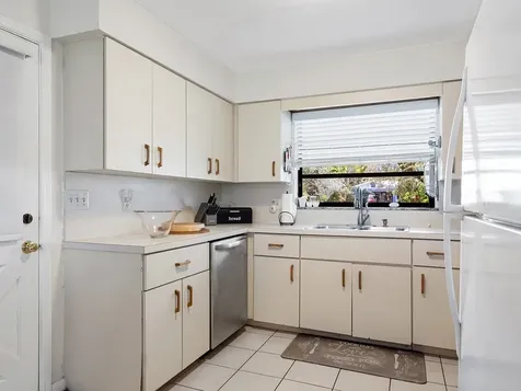 1615 36th Avenue Vero Beach FL 32960