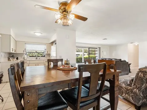 1615 36th Avenue Vero Beach FL 32960