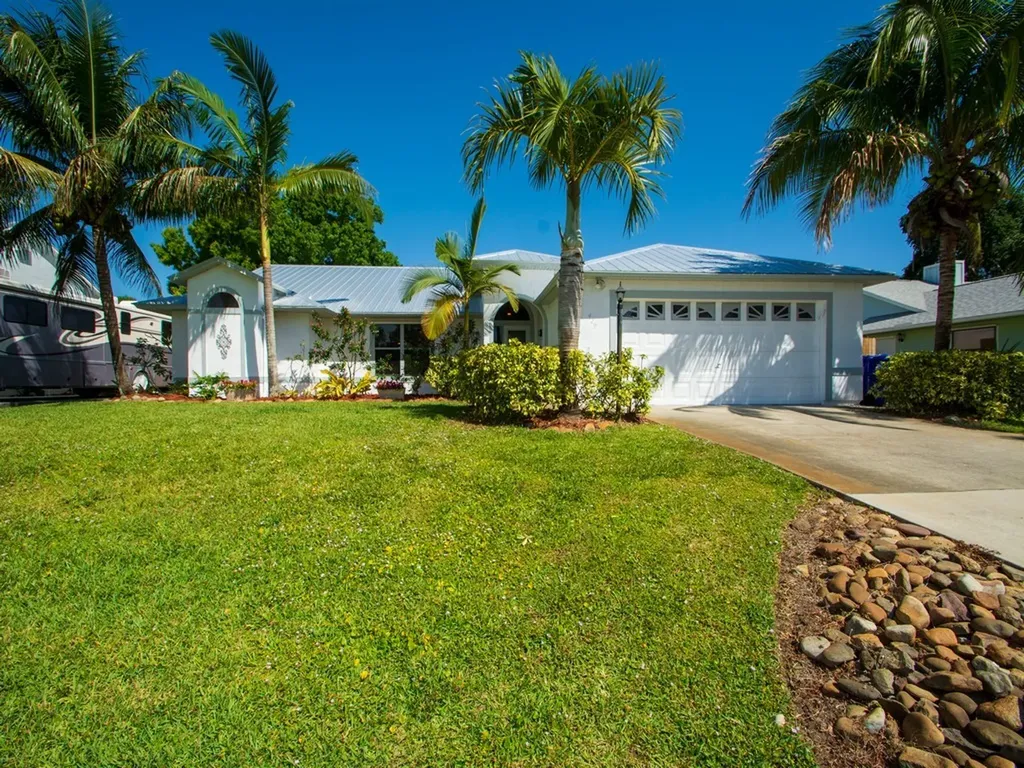 429 Georgia Boulevard Sebastian FL 32958