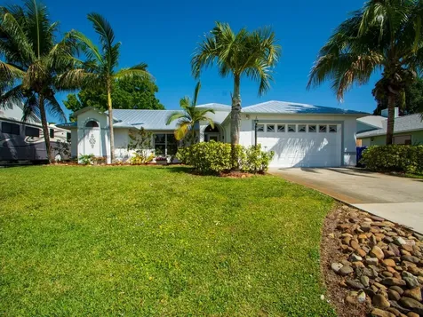 429 Georgia Boulevard Sebastian FL 32958