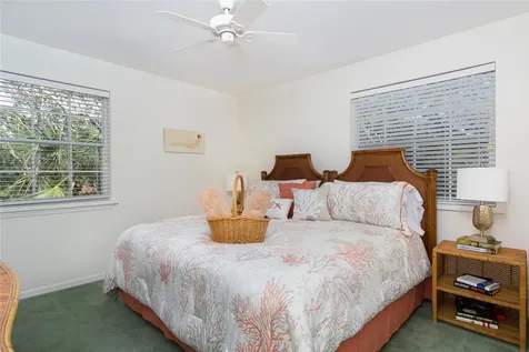 1215 Winding Oaks Circle Vero Beach FL 32963