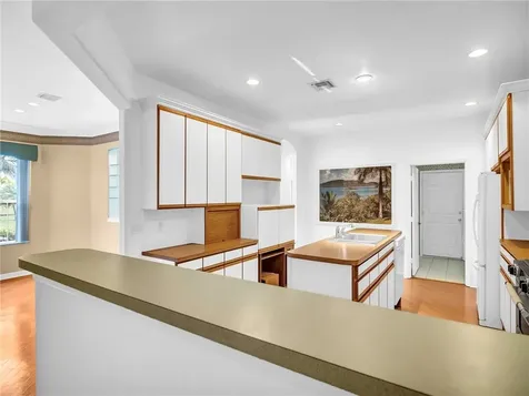 441 N Tangerine Square SW Vero Beach FL 32968