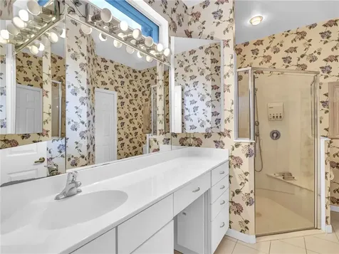 441 N Tangerine Square SW Vero Beach FL 32968