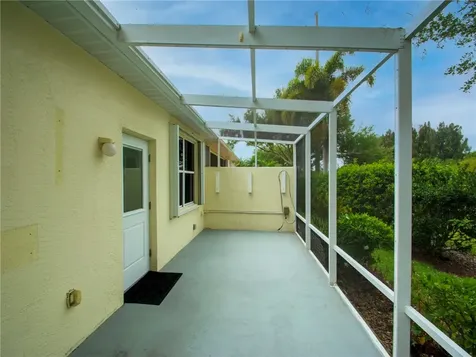 441 N Tangerine Square SW Vero Beach FL 32968