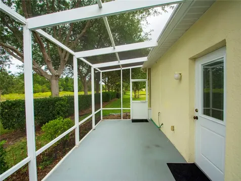 441 N Tangerine Square SW Vero Beach FL 32968