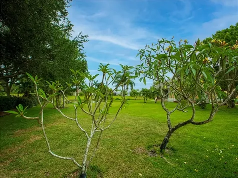 441 N Tangerine Square SW Vero Beach FL 32968