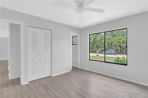 1946 8th Avenue SW Vero Beach FL 32962