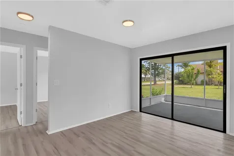 1946 8th Avenue SW Vero Beach FL 32962