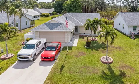 7200 SE Lillian Court Stuart FL 34997